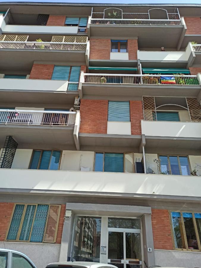 Casa Vacanze Giulia A Careggi Wi-Fi Apartment Florence Exterior photo